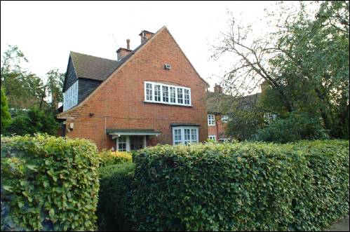 28 Temple Fortune Hill